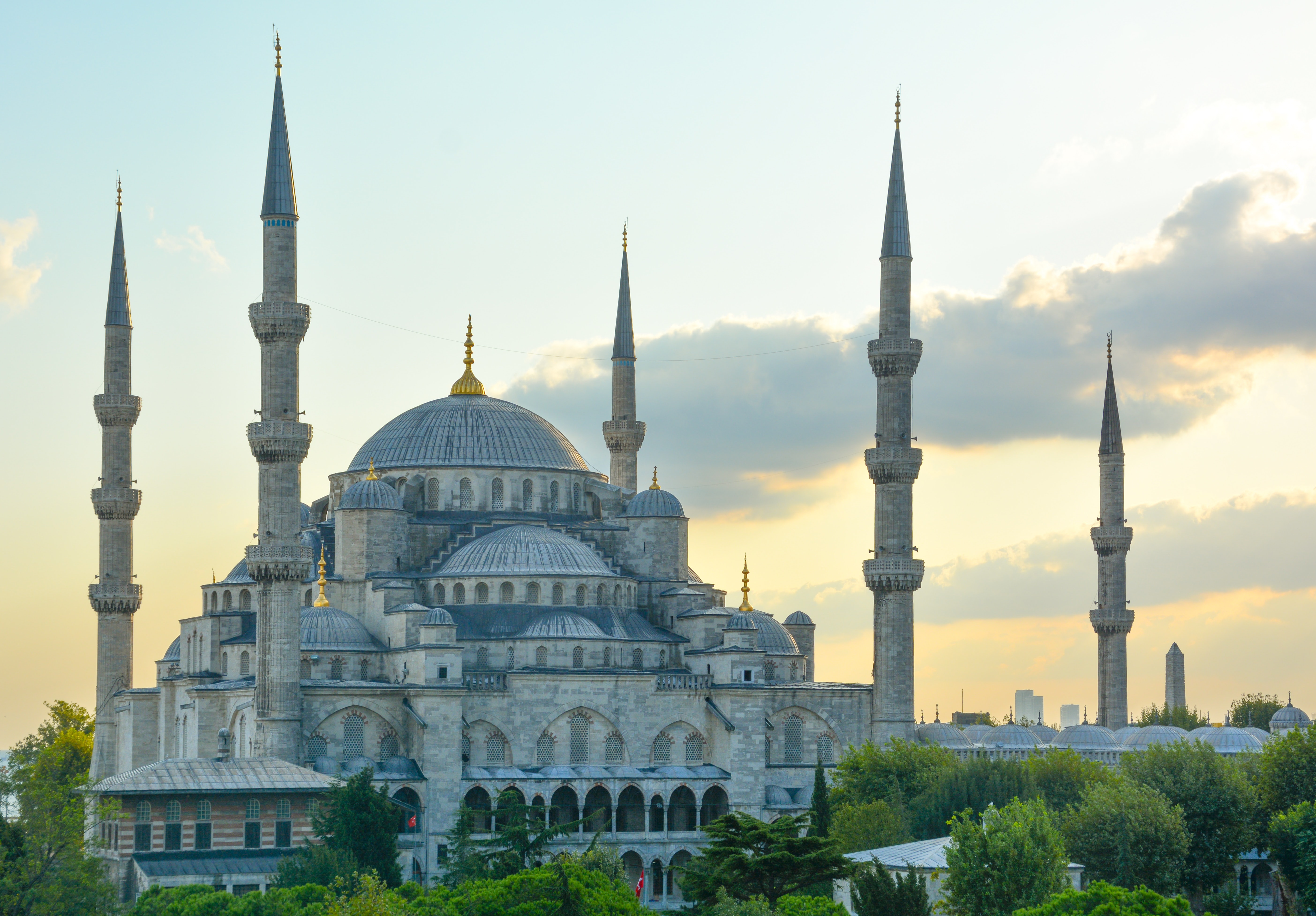 istanbul-2-nocenja-2022
