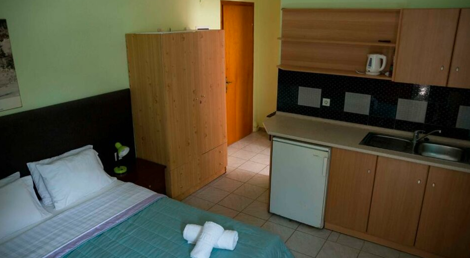 rubicon-grcka-sitonija-psakudija-melissa-gold-coast