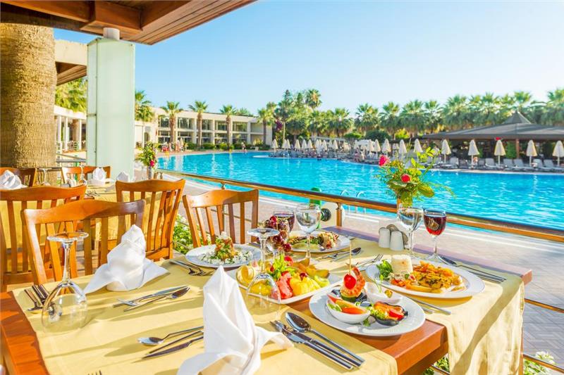 VON RESORT GOLDEN BEACH