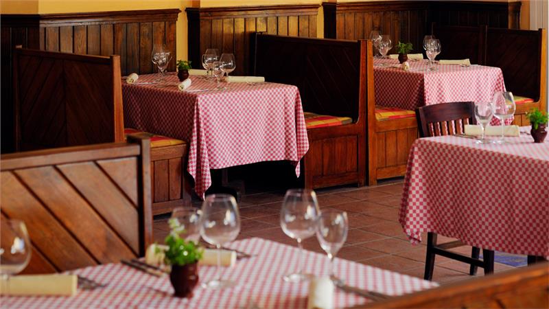 NAAMA BAY PROMENADE BEACH RESORT (EX. MARRIOTT)