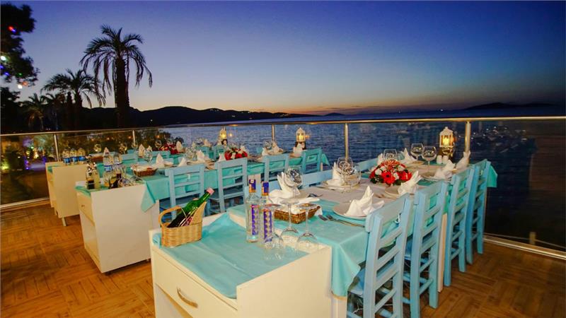 BLUE DREAMS RESORT &amp; SPA