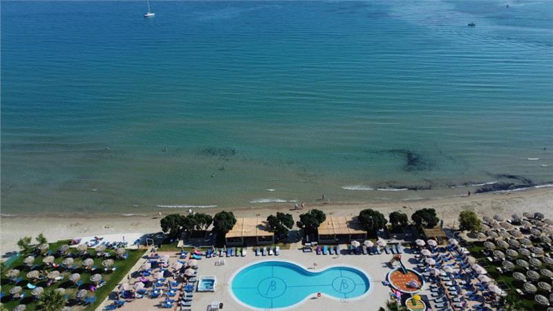 ALYKANAS GRAND BEACH