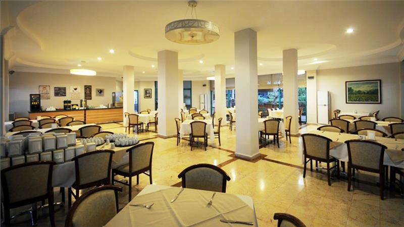 TROPICAL BEACH HOTEL