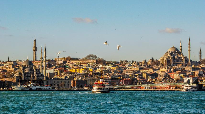 istanbul-2-nocenja-2022