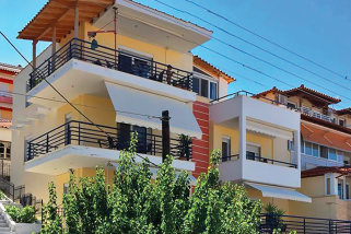 rubicon-grcka-neos-marmaras-kuca-stratos