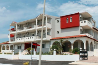 rubicon-grcka-sarti-beach-mare-monti