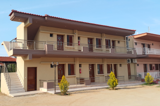 rubicon-grcka-sarti-kuca-akis-new