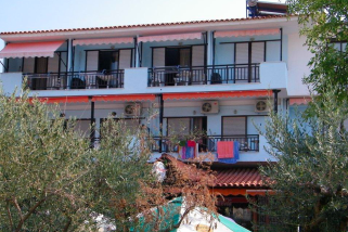 rubicon-grcka-sarti-kuca-avra