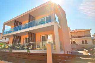 rubicon-grcka-sarti-kuca-sunshine