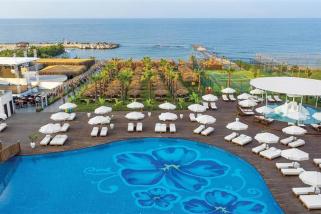 RUBI PLATINUM SIGN HOTEL